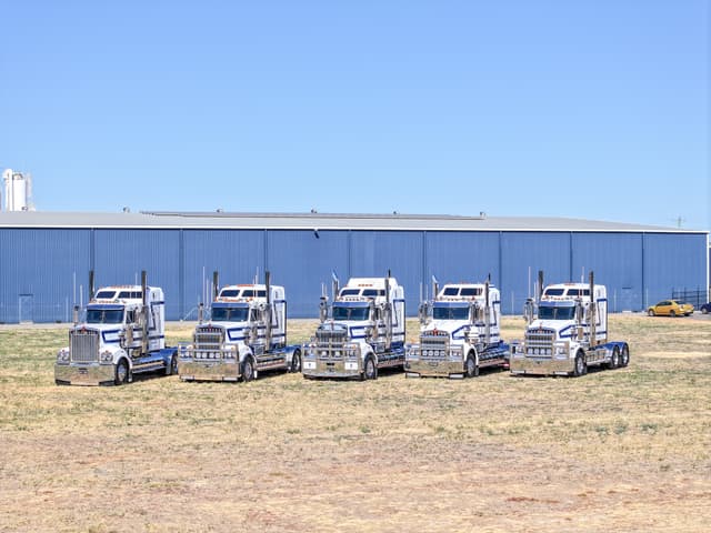 Kearneys Transport Gallery - 4