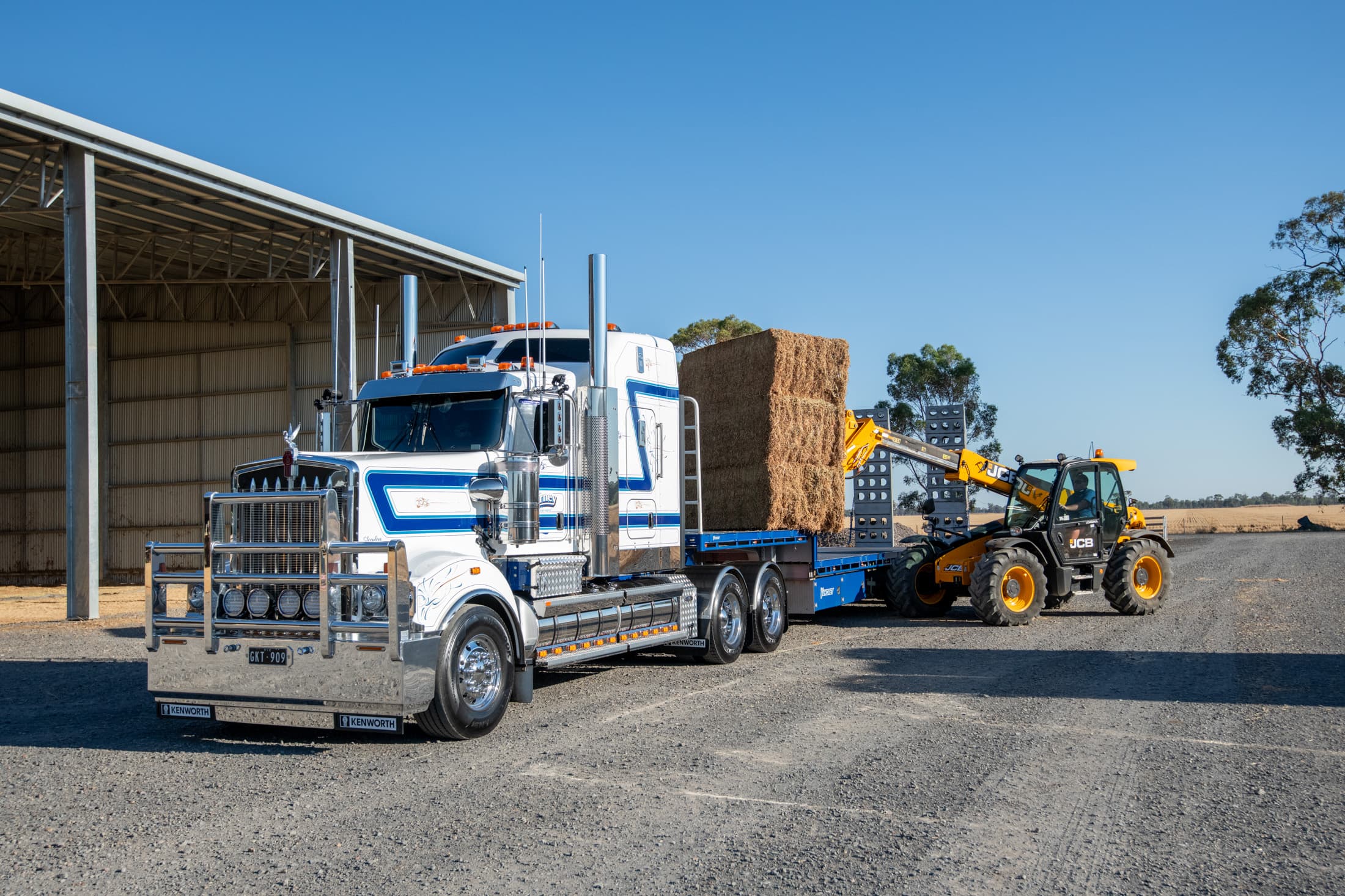 Kearneys Transport - Image 1